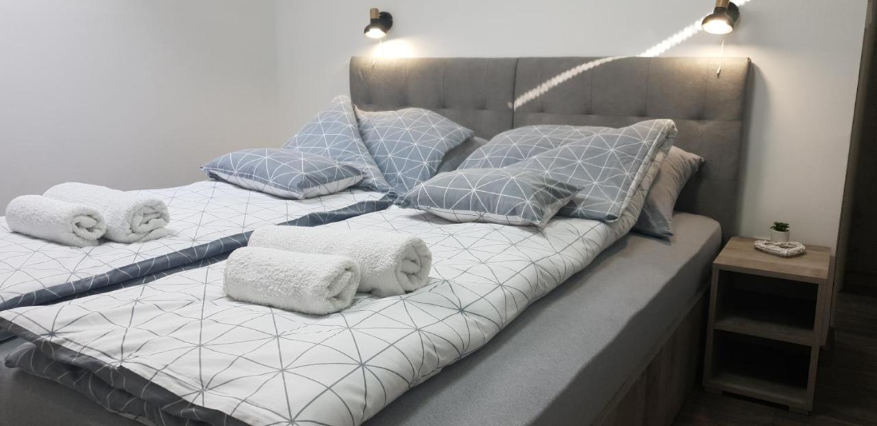 Apartmani Statik Sd Smederevo Eksteriør billede
